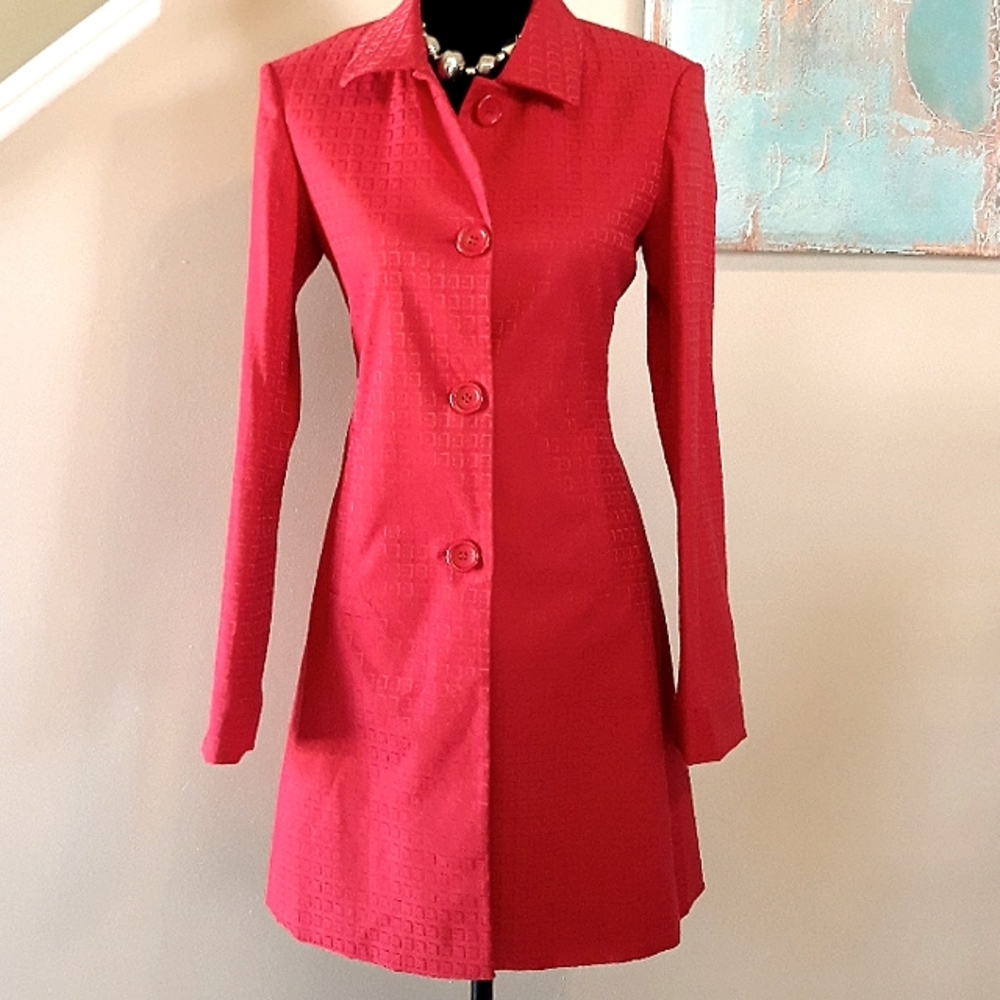 DStudio/Stylish Red Coat